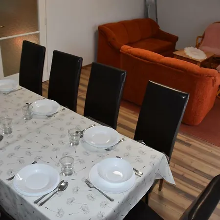 Varga Vendeghaz Apartment